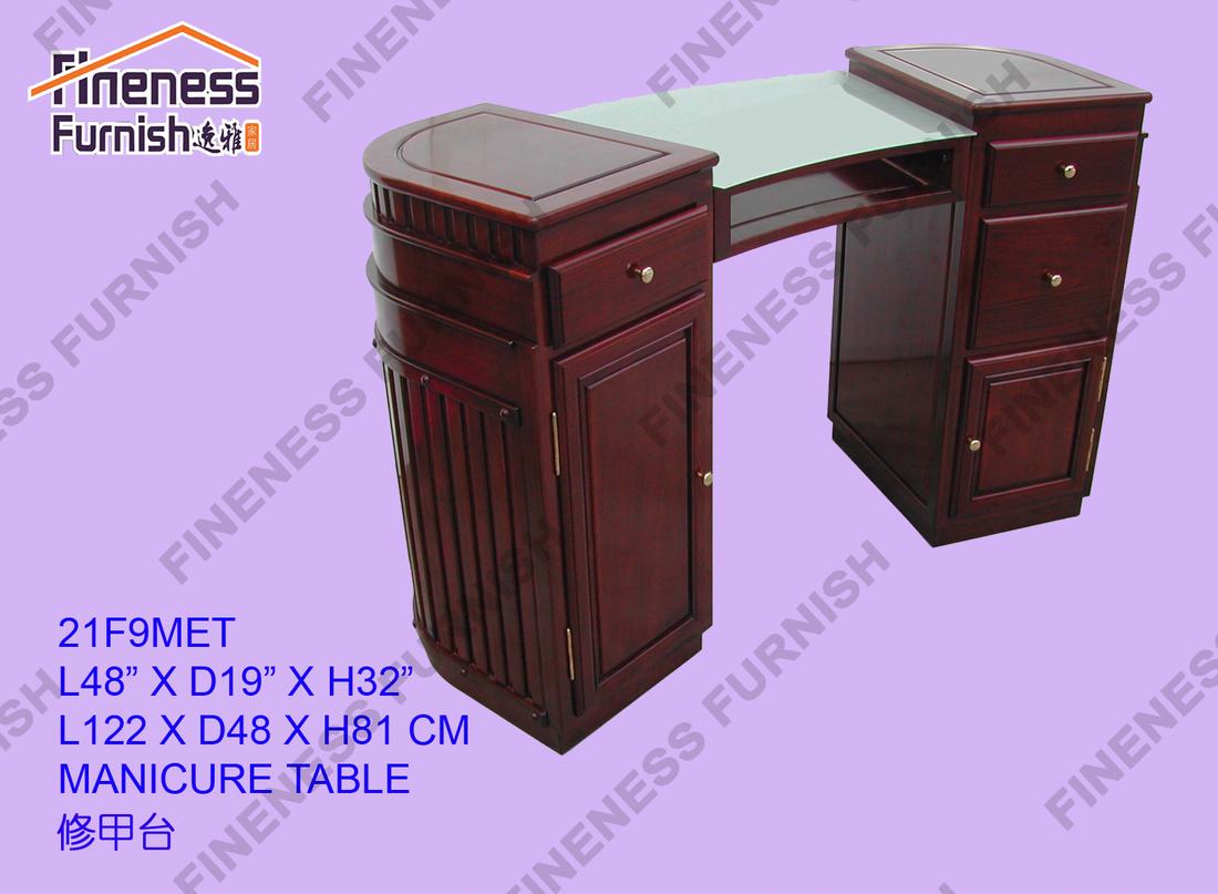 Manicure Table